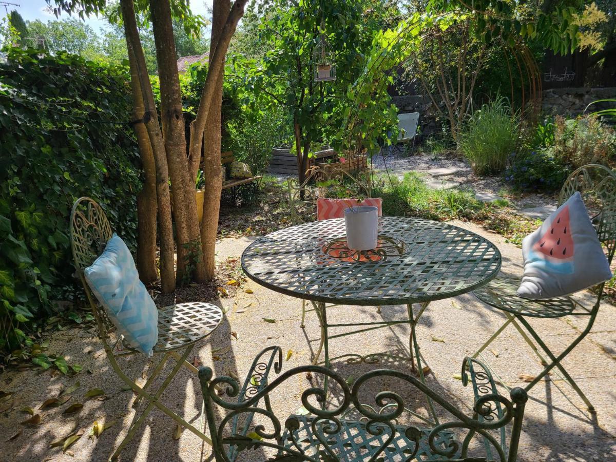 Ferienwohnung Chez Nous Dans Notre Petit Jardin Montpellier Exterior foto
