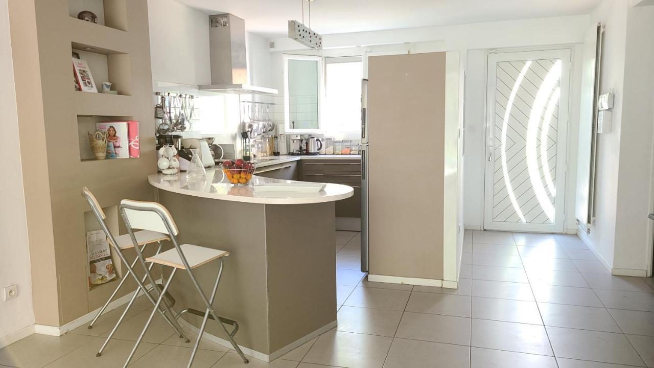Ferienwohnung Chez Nous Dans Notre Petit Jardin Montpellier Exterior foto